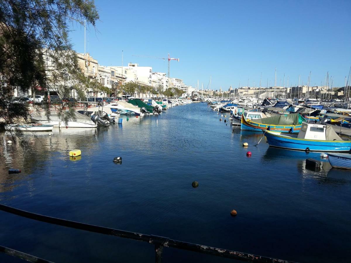 Seafront Apartment Between Valletta And Sliema Msida Ngoại thất bức ảnh